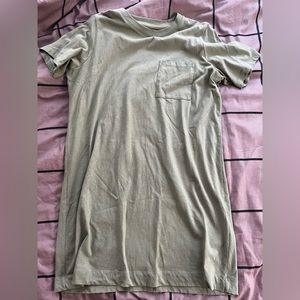 Everlane tshirt dress size L